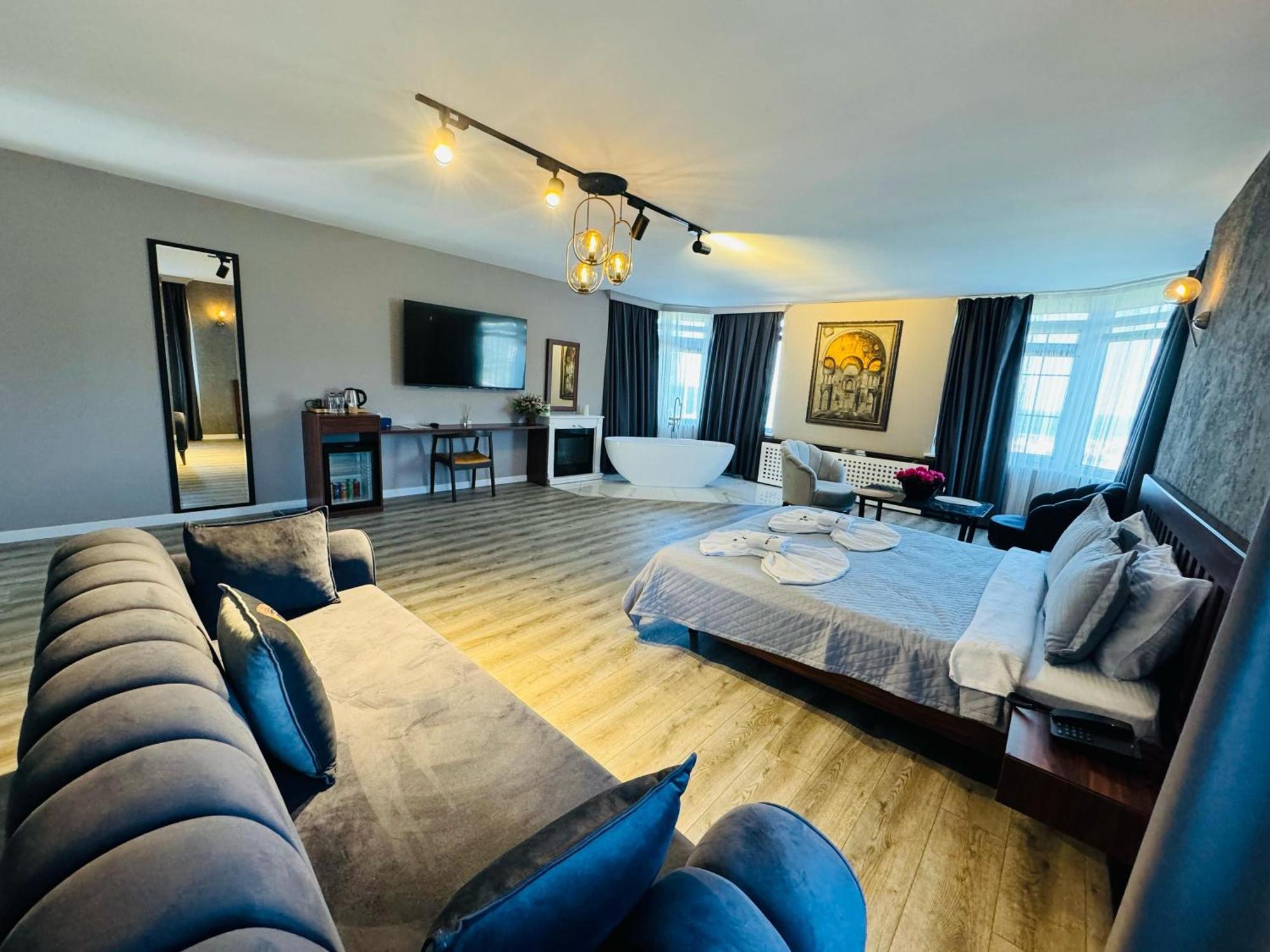 Istanbul Airport Treekos Suite Hotel Karaburun  Exterior foto