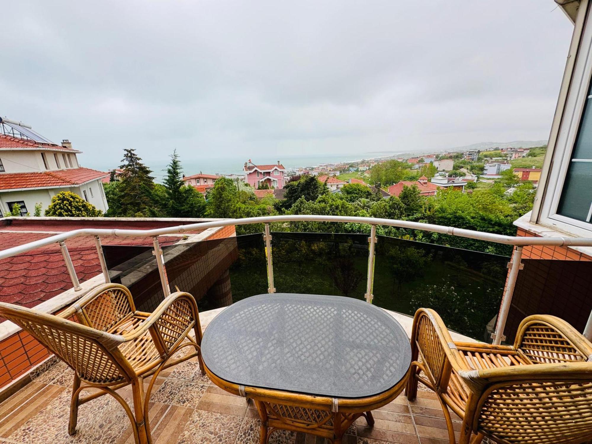 Istanbul Airport Treekos Suite Hotel Karaburun  Exterior foto